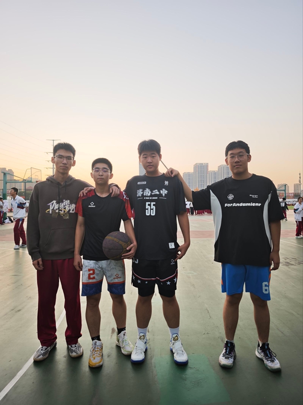 行于史卷山河,歌以十八芳华