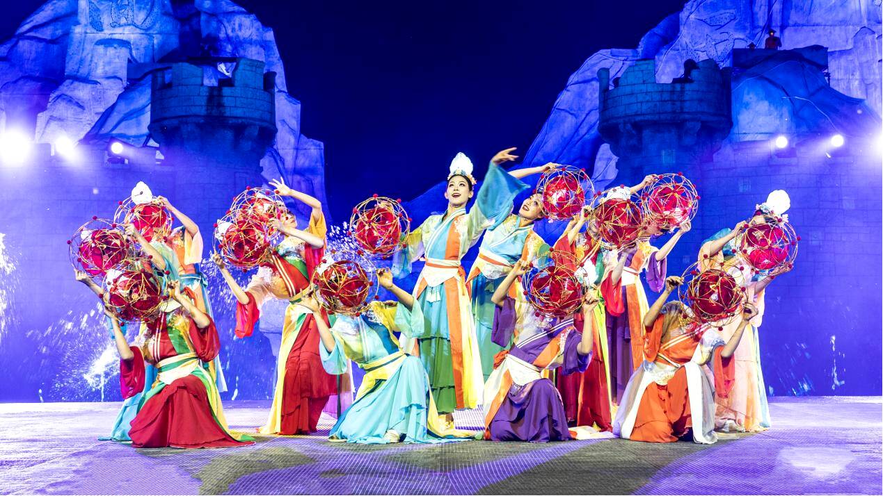 “神仙下凡”陪你过年！济南融创乐园新春盛宴开启，还能和NPC互动赢“仙缘”