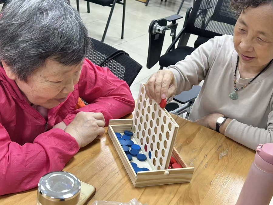 “老小孩”玩具如何征服“银发族”