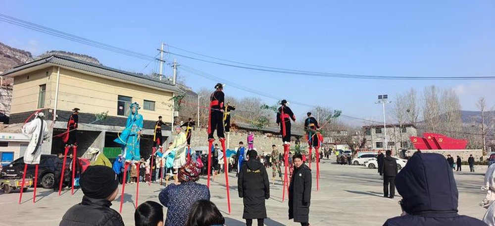 传统年俗“活起来” 济南版“杀猪宴”热闹开席