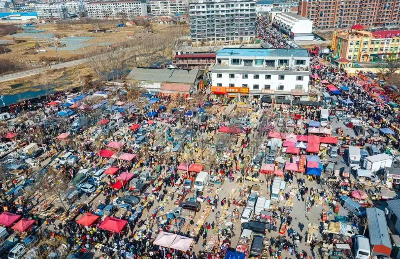 “源味南山”过大年 