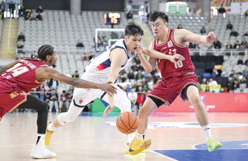 第二届CBA俱乐部杯 山东男篮收获满满