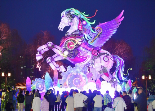 三景融河 光映泉城 天下第一泉迎春花灯会亮灯