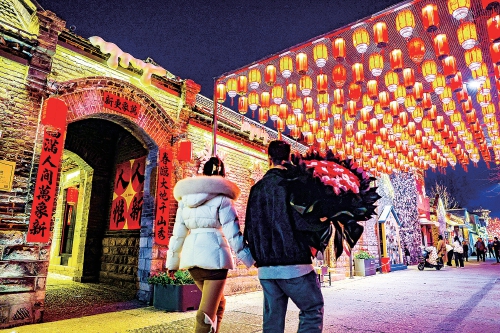 灯火绘泉城 马年启新程