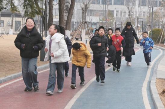 教联体里的陪伴+ 同一个寒假，不一样成长  