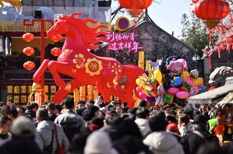 春节消费市场表现火热 “政策礼包”激发消费热情