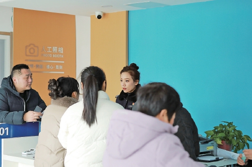 策马护烟火 警色暖人间