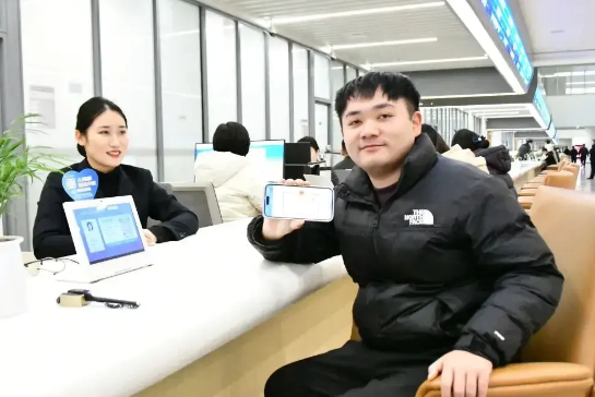 牢记嘱托·向着春天出发丨干出“走在前”的实绩 彰显“挑大梁”的担当