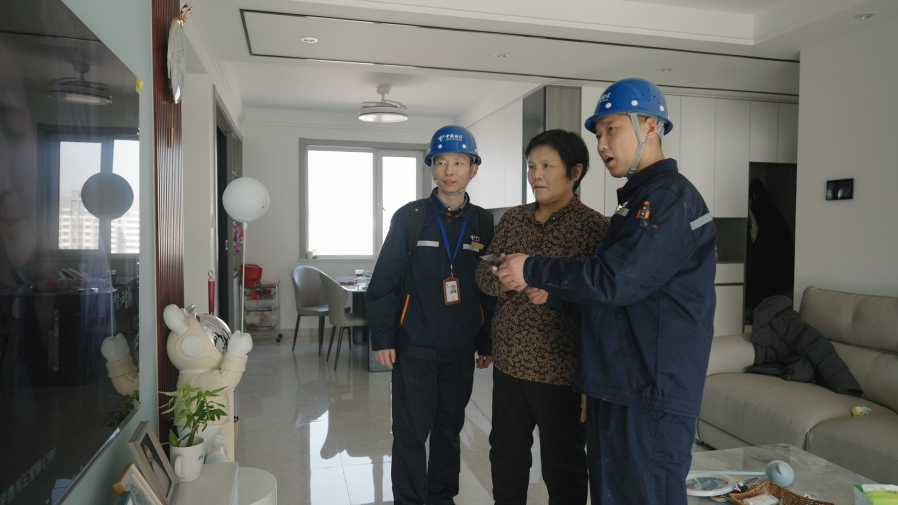 中国电信济南长清装维班：春节里的“光”与“暖”