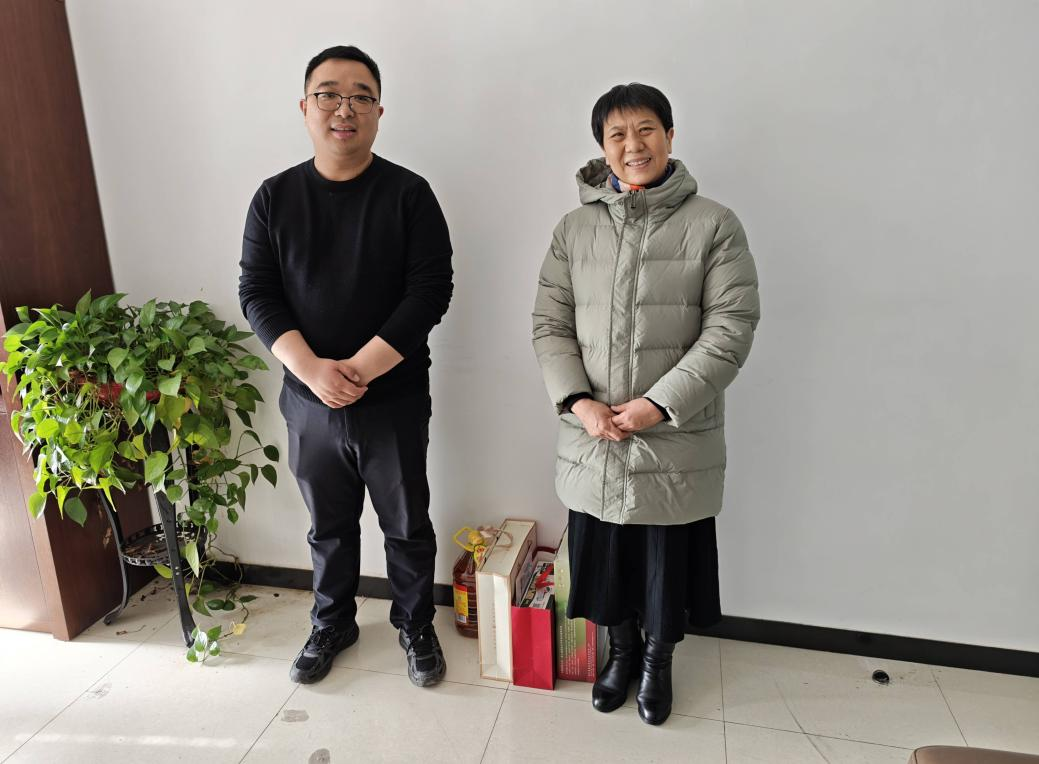 平安产险邹城支公司开展退休员工春节慰问