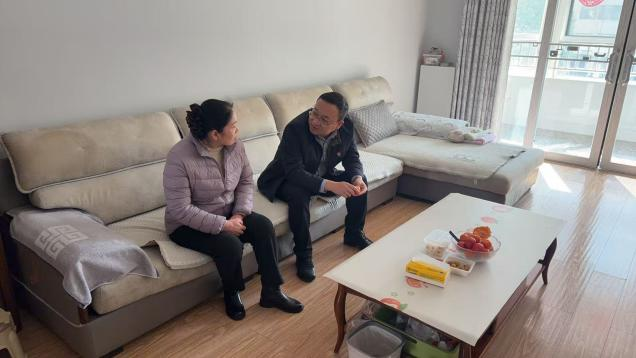 致敬坚守者，新春送温暖。 平安产险枣庄中心支公司2026年春节慰问活动