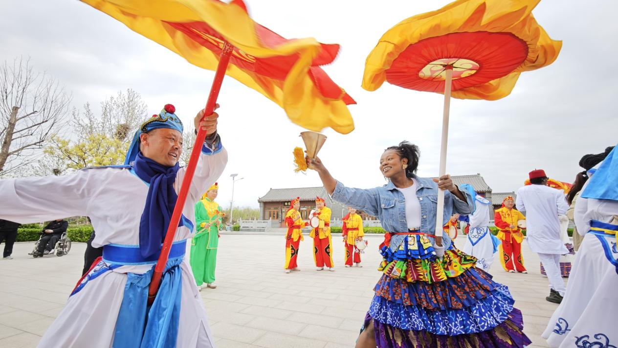 第四十三届商河鼓子秧歌汇演成功举办 国家首批非遗商河鼓子秧歌喜闹元宵
