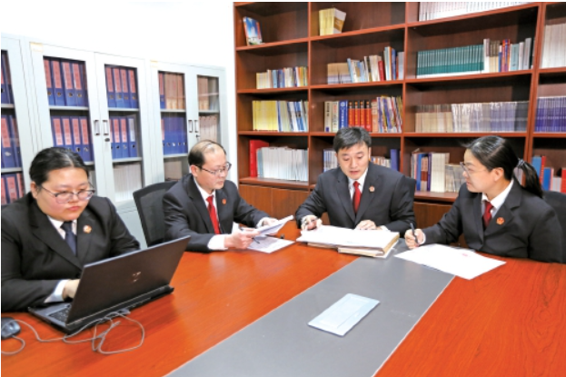 法槌声声守公正 卷宗件件践初心——记济南中院刑一庭法官孟庆孝