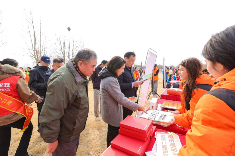 植绿黄河岸 金融践初心 平安产险山东分公司2026黄河植树行动绘就生态新篇