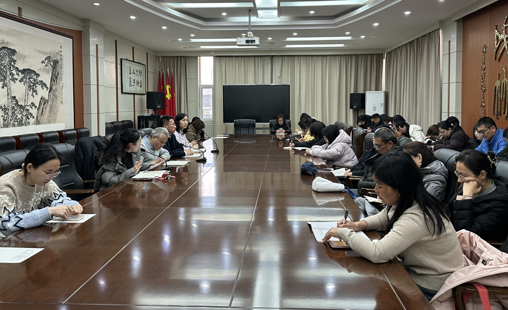 凝心聚力研教并行 笃行致远启新征程 济南二中召开新学期教研组长、备课组长工作会议