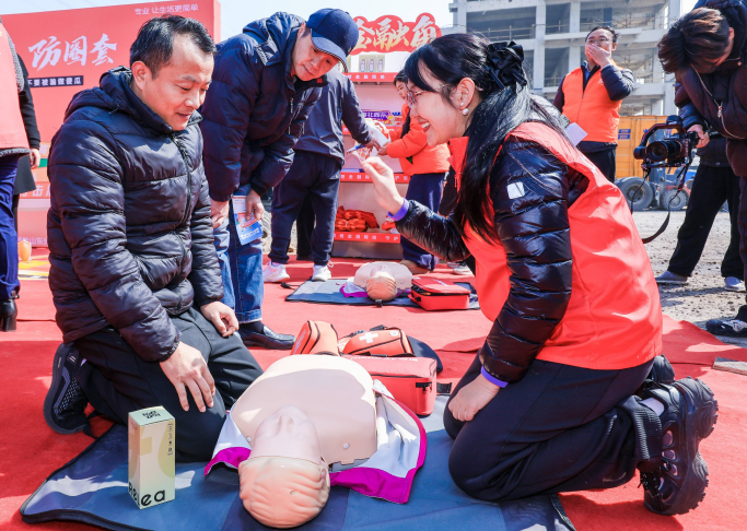 金融护航一路平安 消保守护暖心征途——平安产险山东分公司3?15主题宣教走进物流企业