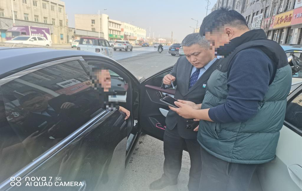 农行济南遥墙支行：车窗外的服务，让金融更有温度