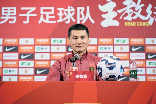 邵佳一首秀对阵世界杯球队 国足在技战术重塑中加快新老交替