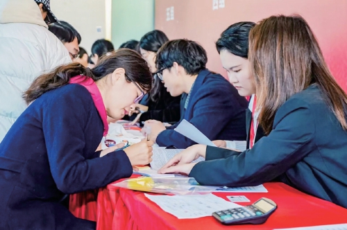 热线背后的城市发展“密码”——济南城市发展集团以热线为抓手激活城市发展活力