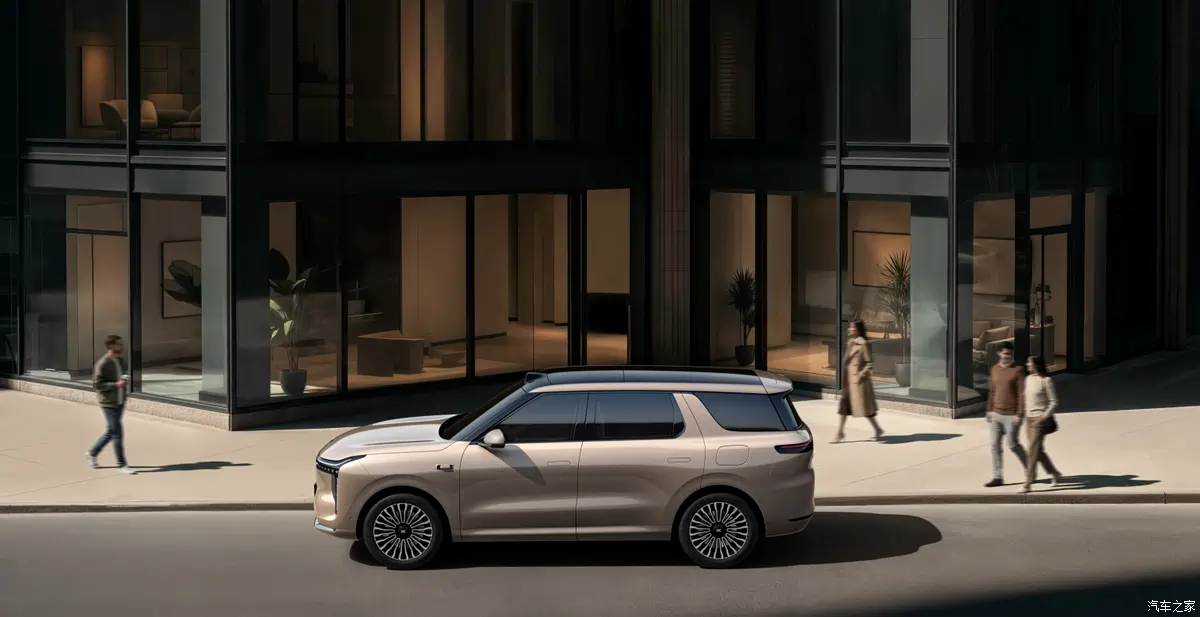 25.98万起！智己LS8开启预售，30万内尊享百万级体验