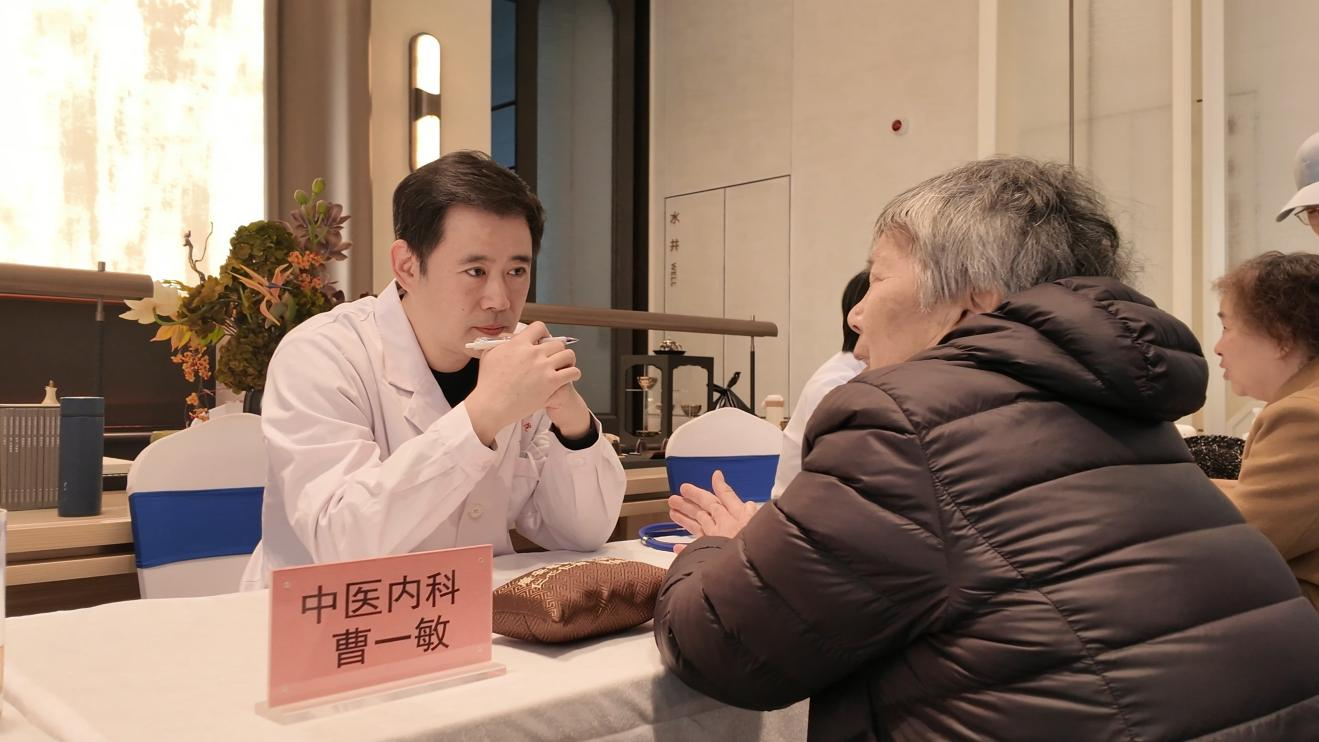 融媒·见证丨为重点项目牵线搭桥、让经济民生互相成就——发展红利“派送”中