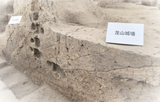 大明湖西南遗址：极大延伸了济南城市的历史轴线