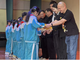 “全国中小学生安全教育日”暨反走私宣传进校园活动在济南市钢城区汶源中心小学举行