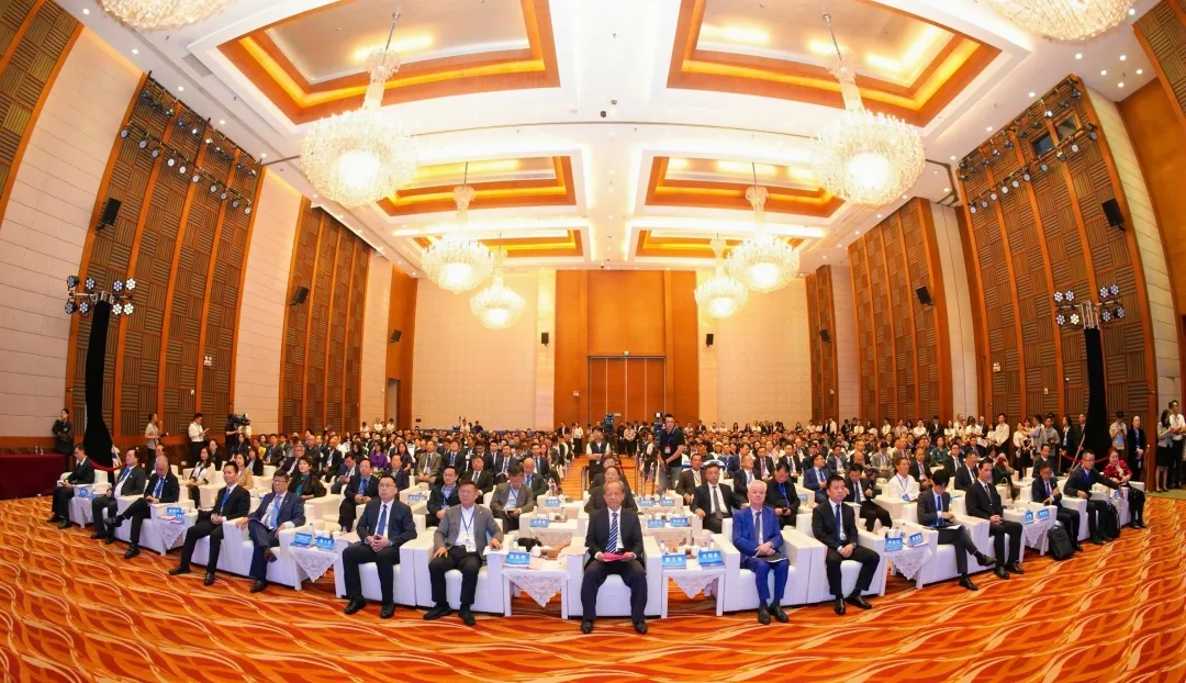 古润金董事长出席2026年中山华侨华人投资大会暨第十三届中山人才节开幕式