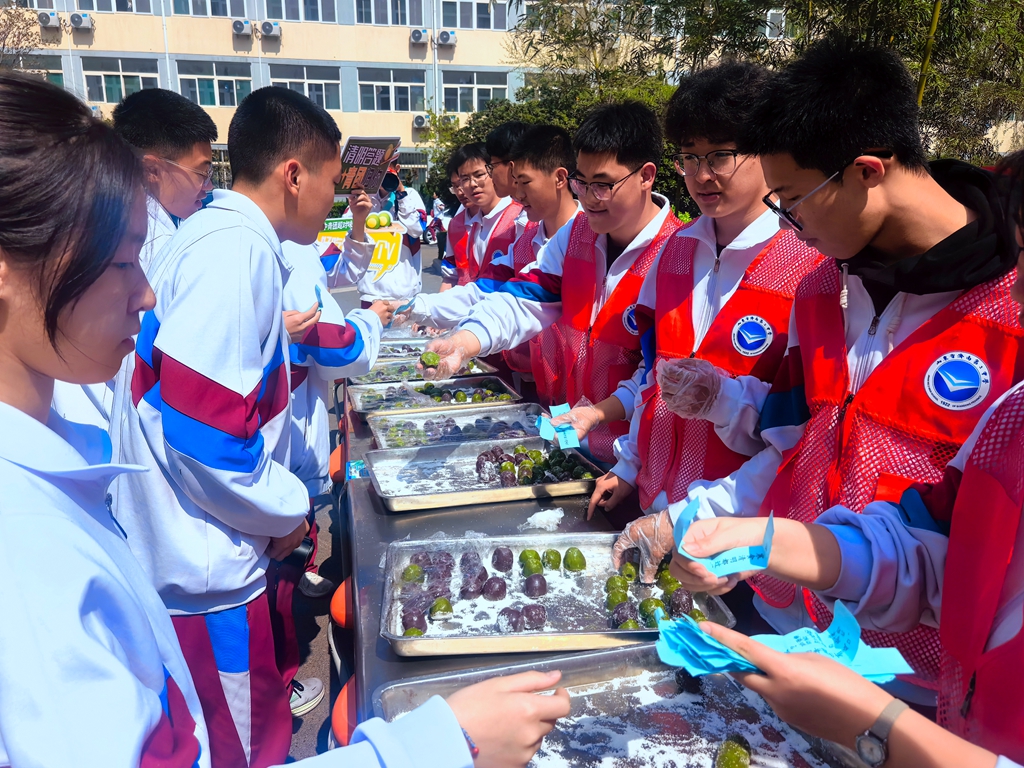 光盘兑券 答题寻味 济南二中这场清明民俗之约太吸睛