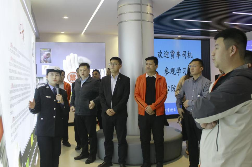 平安产险德州中心支公司开展货车风险减量活动