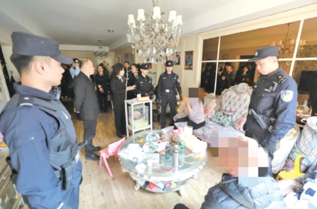 市中区法院：开展强制腾退专项行动