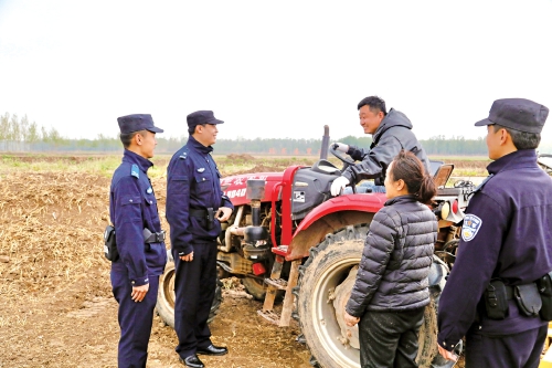 不负农时不负春——济阳公安全力护航春耕生产