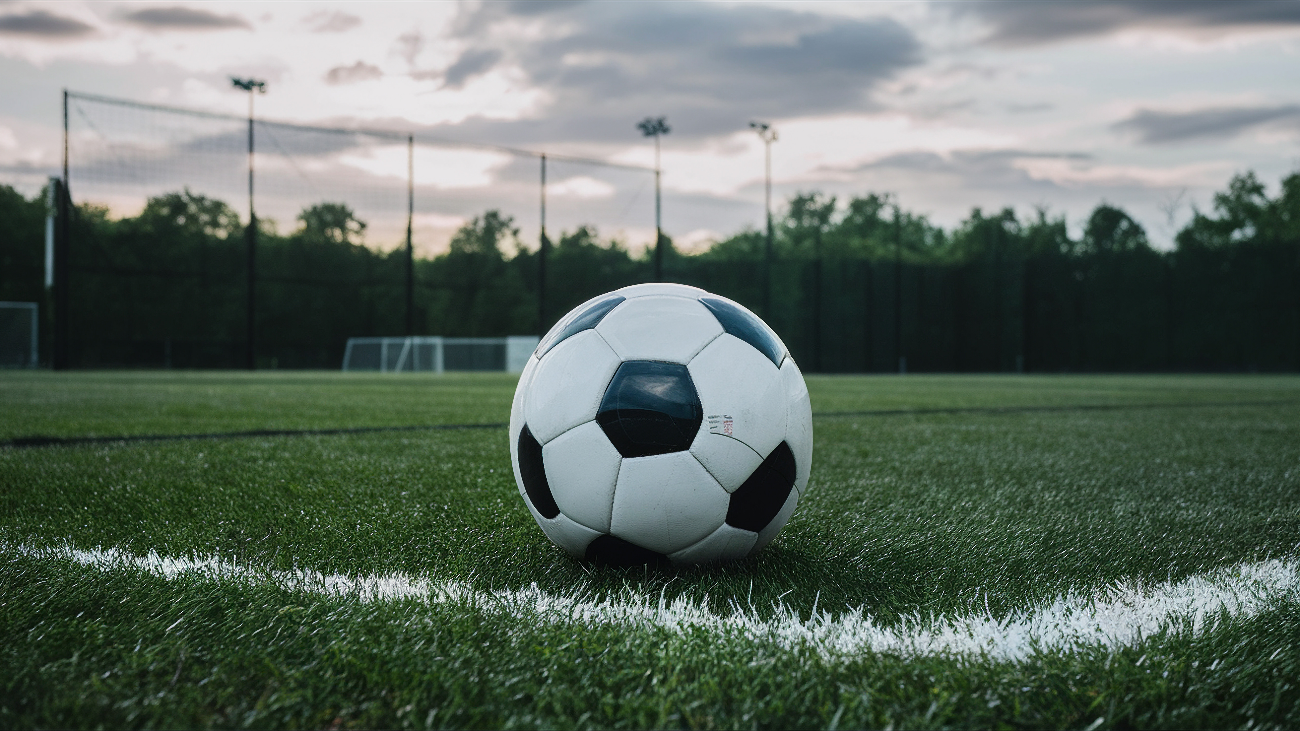 半小时就售出1200余张！齐鲁超赛济南赛区门票热销