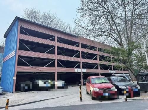 闲置、停摆，立体车库为何多数不受待见？记者调查：停车难、取车慢，适合新能源车辆停放的更罕见