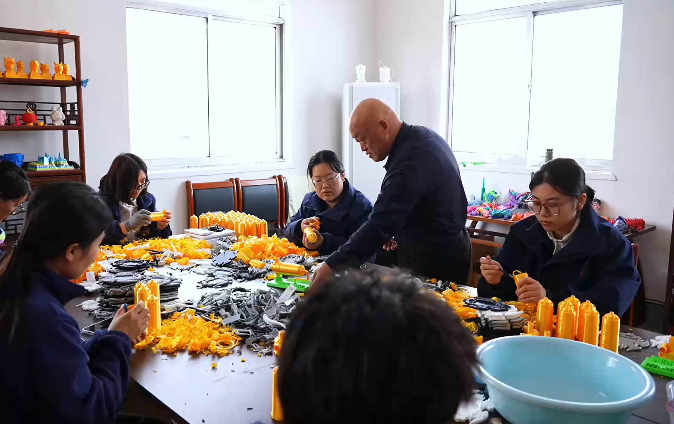 融媒·先锋｜从荒山村落到智造工坊——一个小山村的“科创突围”