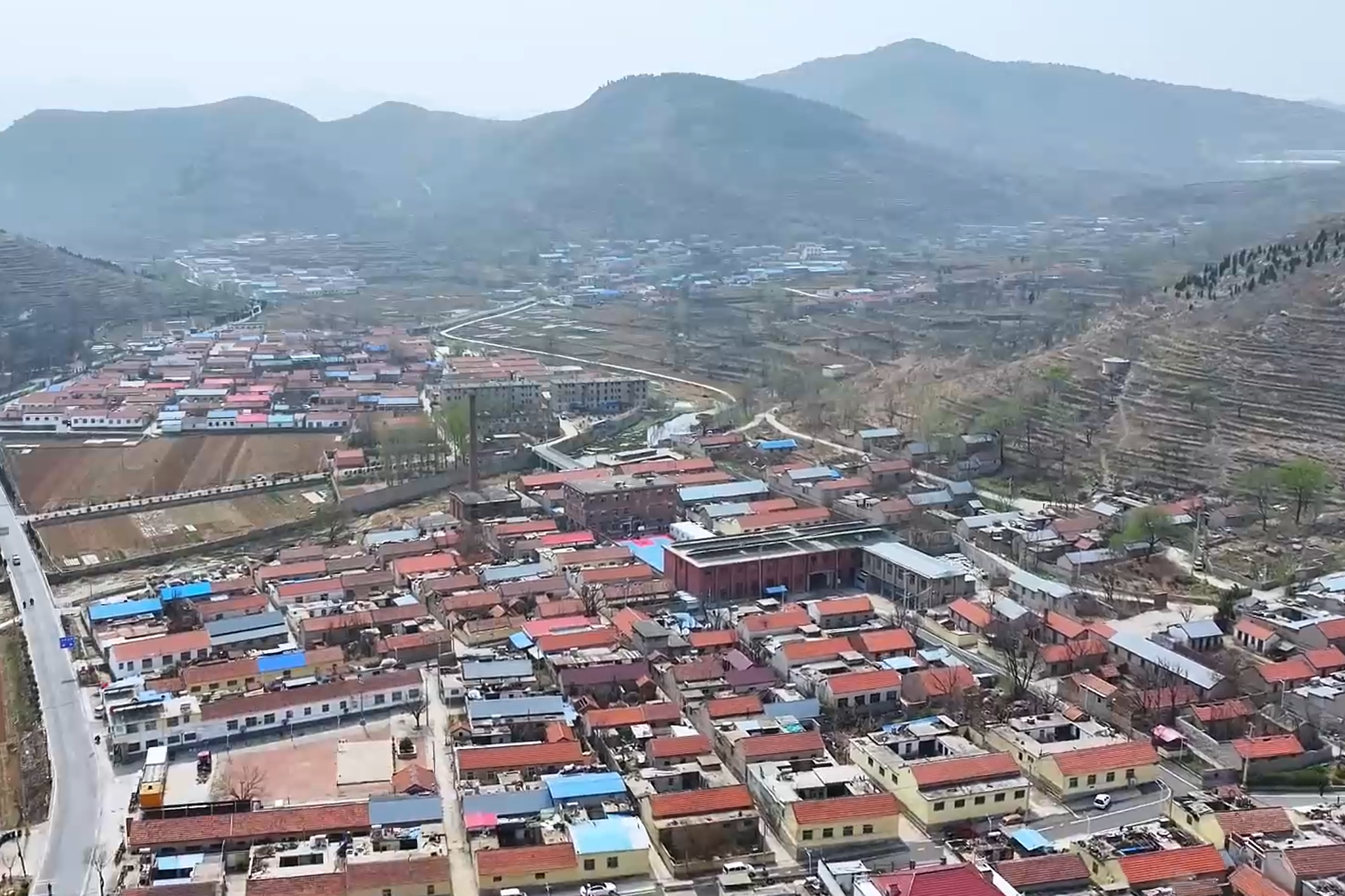 融媒·先锋｜从荒山村落到智造工坊——一个小山村的“科创突围”