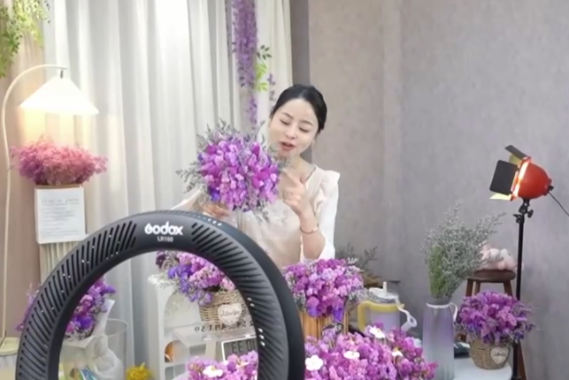 一季度消费市场平稳增长 升级态势持续显现