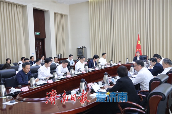 于海田主持召开市政府常务会议 研究投资审批管理等事项