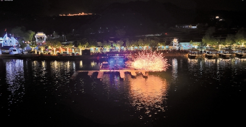 一湖开渔鲜 半城烟火气