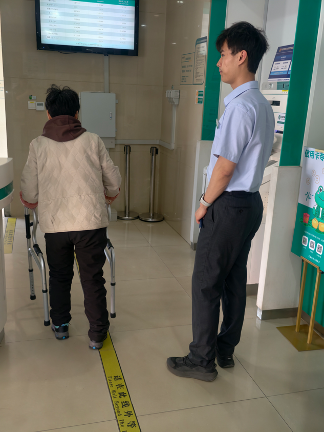温情守护，暖心服务——农行平阴孔村支行暖心服务小故事
