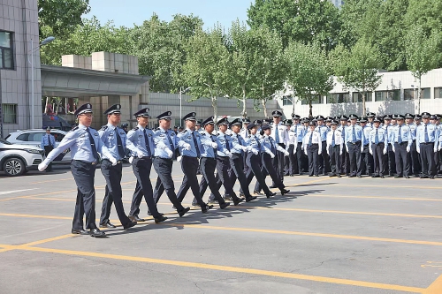 市公安局市中分局创新警务理念锻造过硬公安队伍——筑牢警队根基 守护一方平安