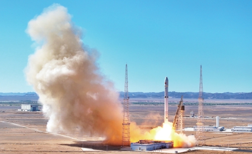 长征十二号乙遥一运载火箭发射成功