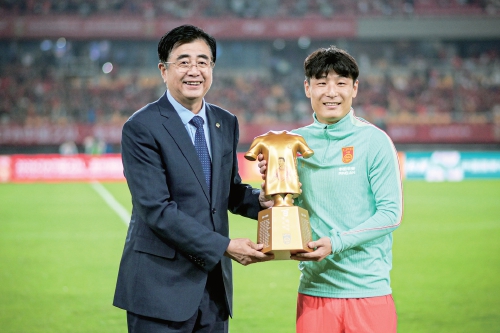 邵佳一主场首秀0:0战平泰国 国足六月集训问题不少