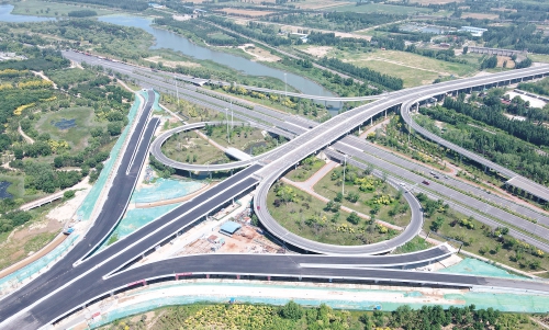 项目强省会｜济南黄岗路黄河隧道工程北岸接线道路主线全线贯通