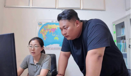 融媒·先锋｜两个“90后”搭班子，邱庄村变了样——把“青春”写在乡野