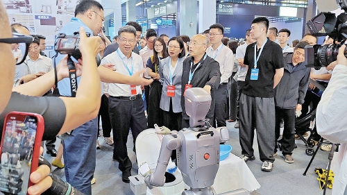 从养老到享老 济南银发经济的“破局”与“跃升”