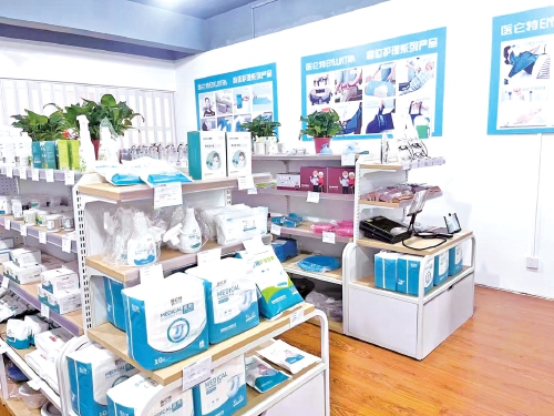 探访济南首家“银发商店”——老年人现在都在买什么？