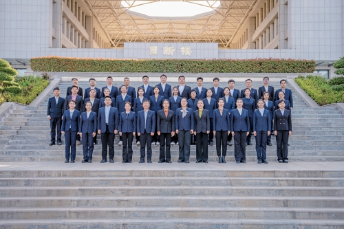 以榜样之力铸师魂 以笃行之姿育新人 2026年度“济南市教书育人榜样”揭晓