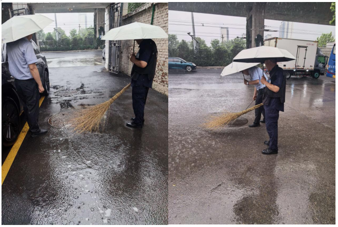 农行济南槐荫美里湖支行：雨中清淤排涝 守护市民出行