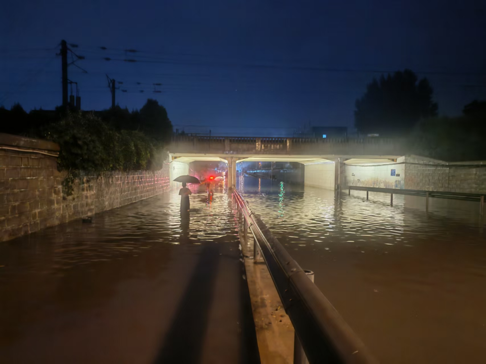 33分34秒极速结案！平安产险枣庄中心支公司暴雨理赔跑出“加速度”